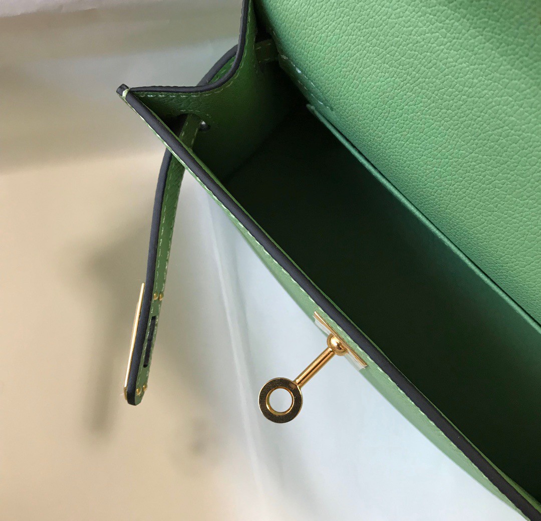 Replica Hermes Kelly Mini II Bag In Vert Criquet Epsom Leather GHW